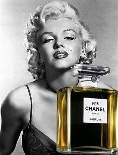 cadre marylin monroe 24 par 36 chanel no 5|Marilyn Monroe .